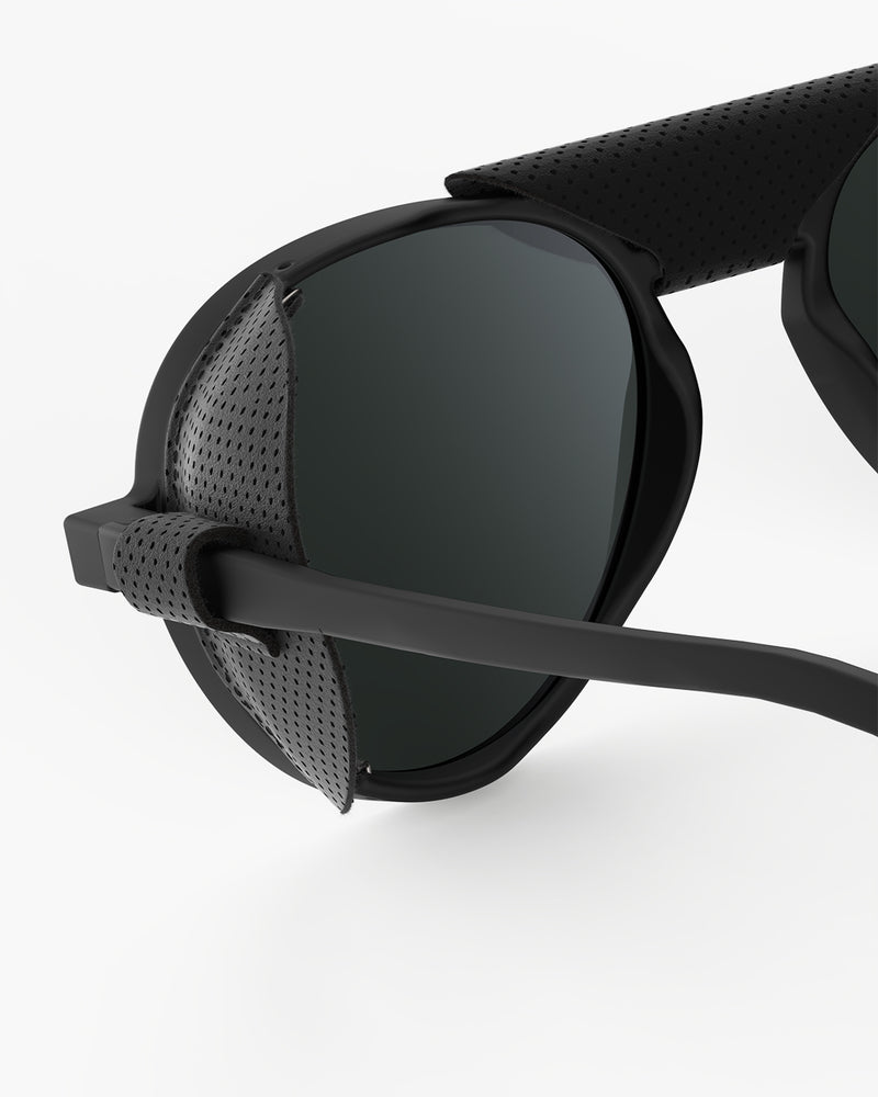 VUE 4 - Interior ZOOM - Headband View - JPG