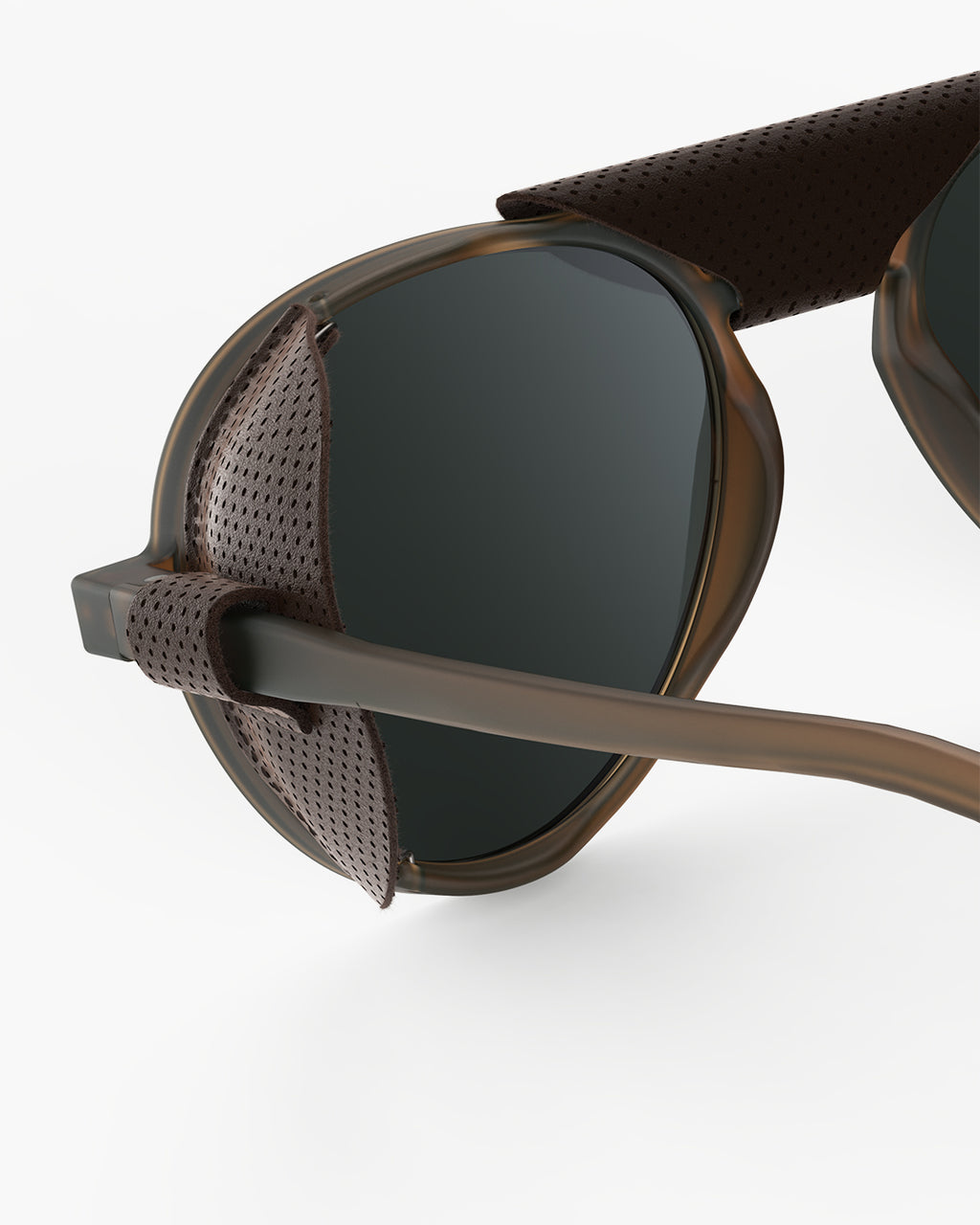 VUE 4 - Interior ZOOM - Headband View - JPG