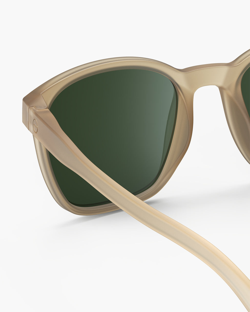VUE 4 - Interior ZOOM - Headband View - JPG