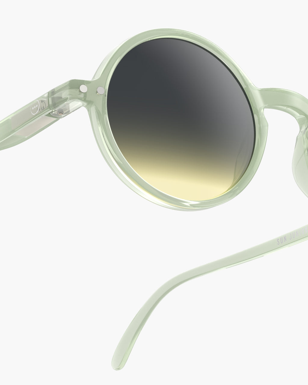 #g Quiet Green