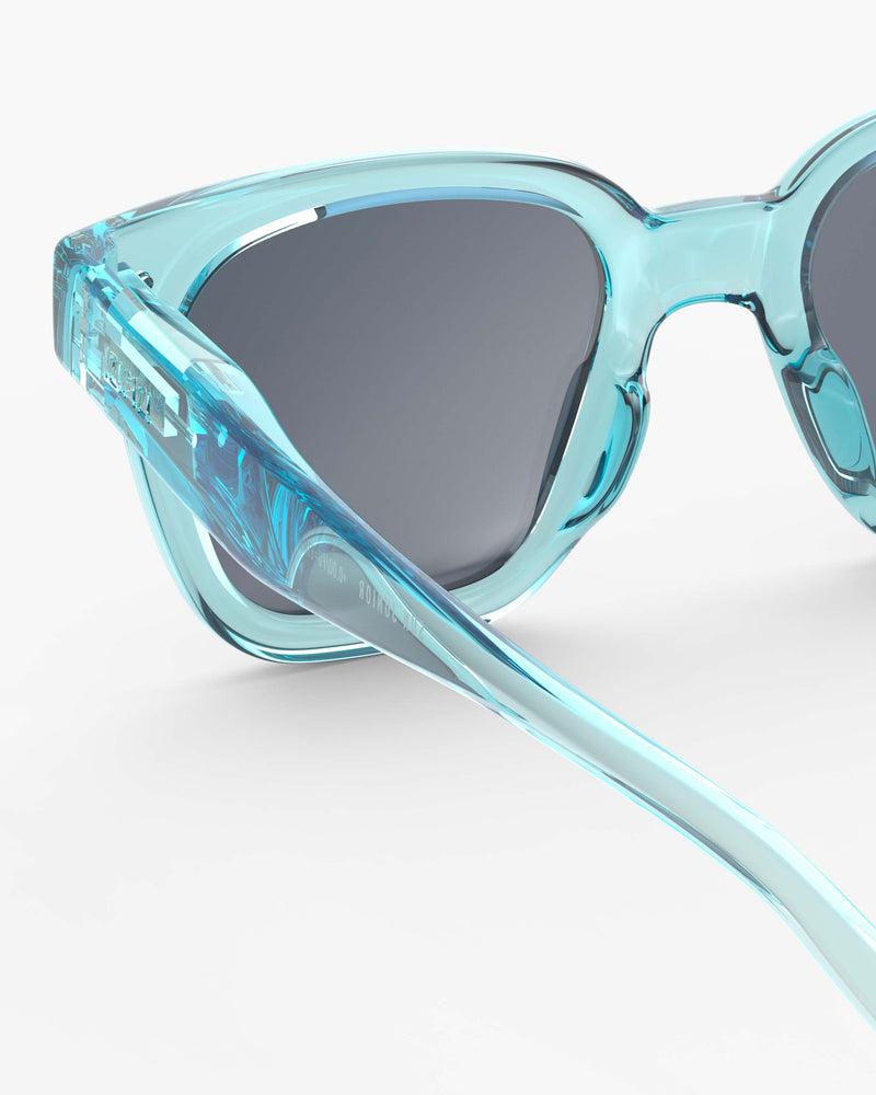 VUE 4 - Interior ZOOM - Headband View - JPG