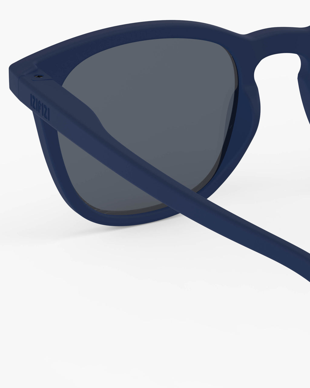 VUE 4 - Interior ZOOM - Headband View - JPG