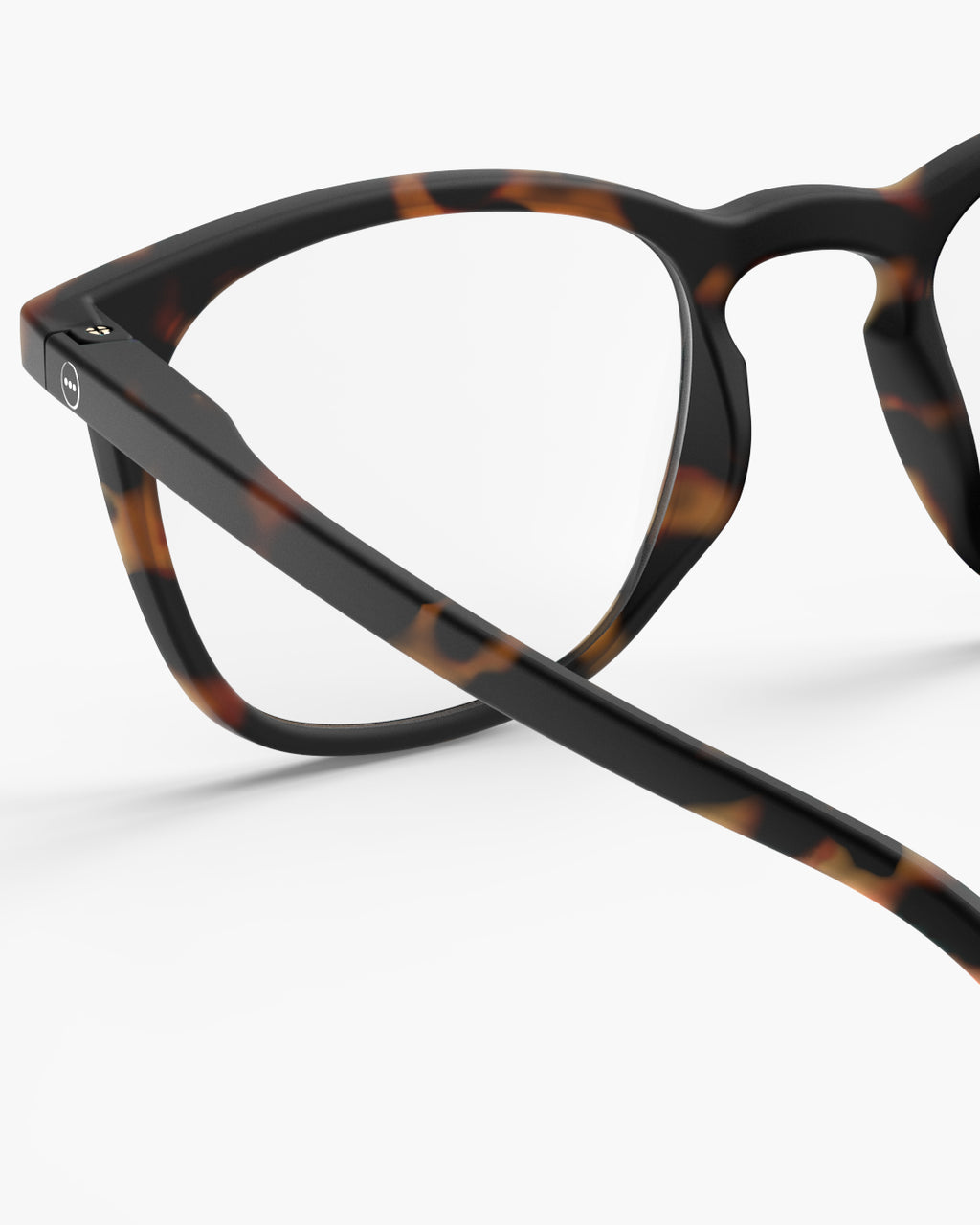 VUE 4 - Interior ZOOM - Headband View - JPG