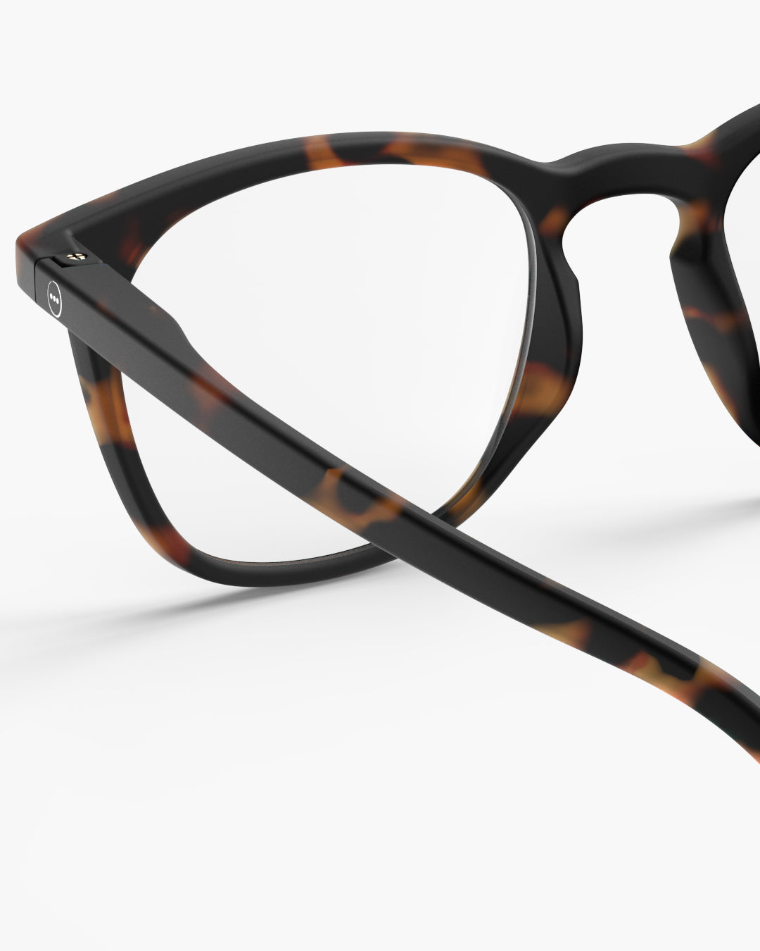 VUE 4 - Interior ZOOM - Headband View - JPG