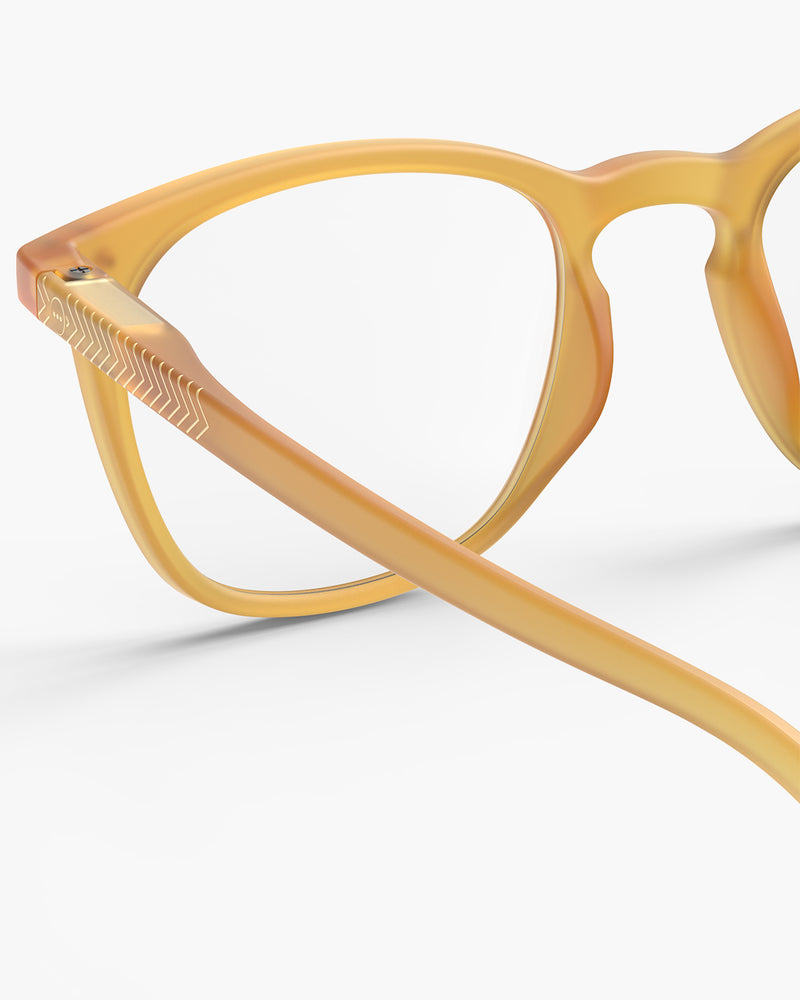 VUE 4 - Interior ZOOM - Headband View - JPG