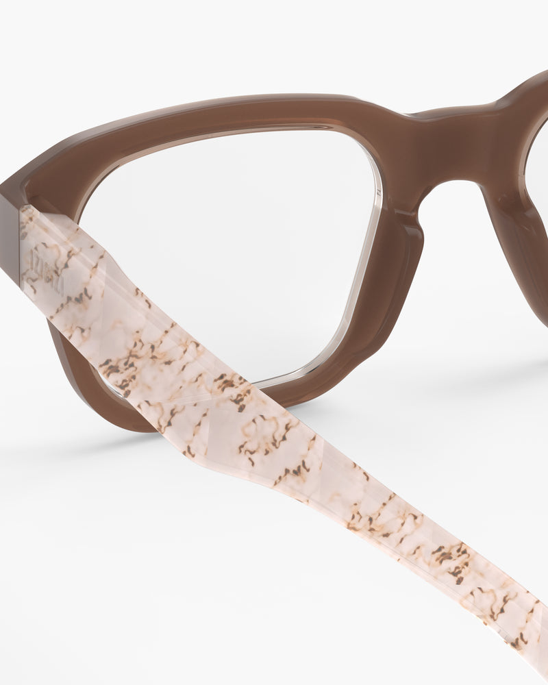 VUE 4 - Interior ZOOM - Headband View - JPG
