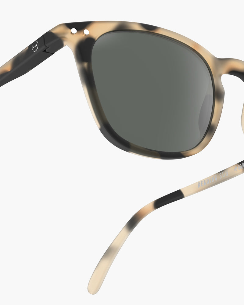 #E Light Tortoise