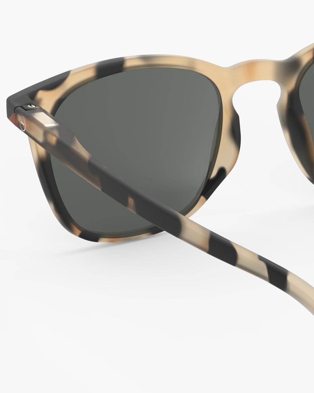 #E Light Tortoise