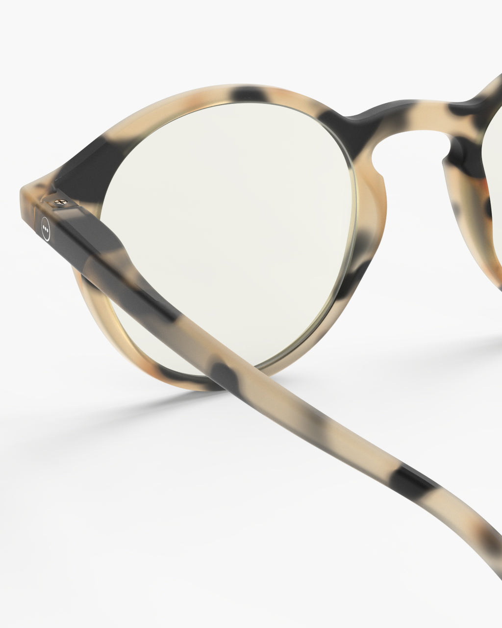 VUE 4 - Interior ZOOM - Headband View - JPG