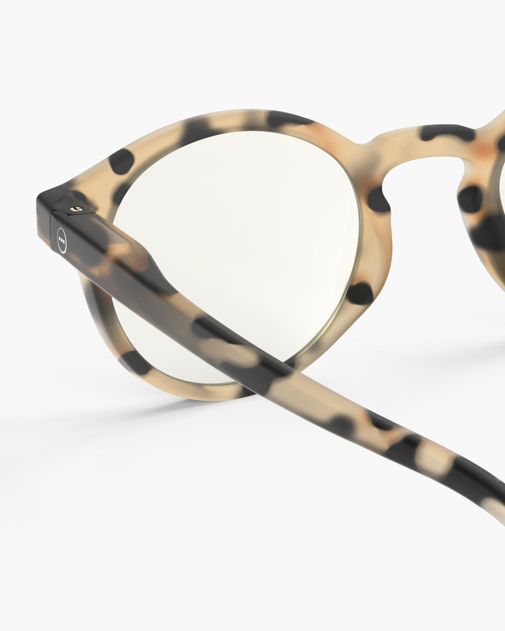 VUE 4 - Interior ZOOM - Headband View - JPG