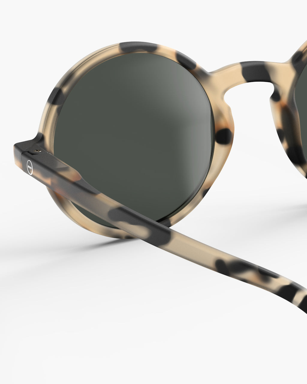 VUE 4 - Interior ZOOM - Headband View - JPG