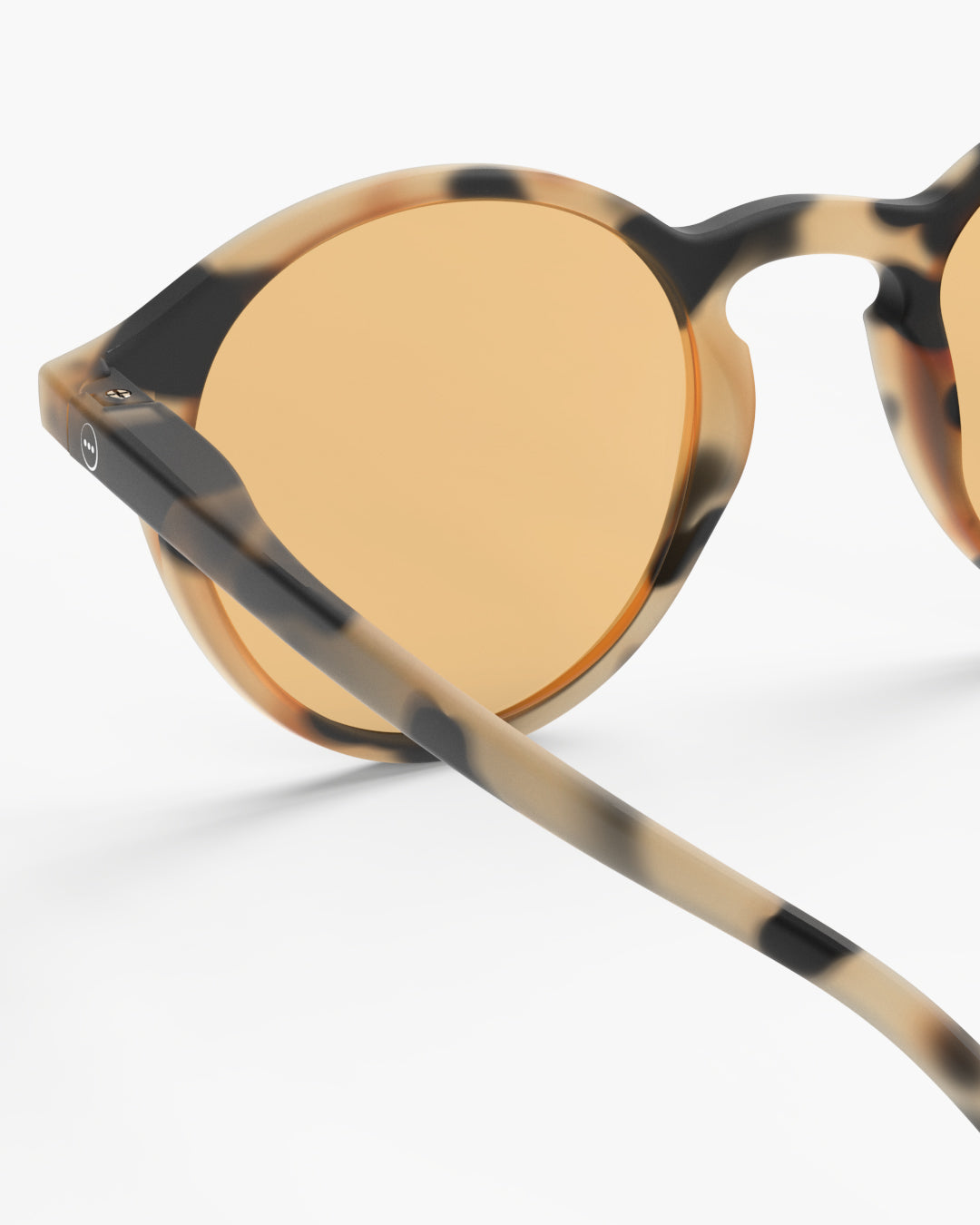 VUE 4 - Interior ZOOM - Headband View - JPG