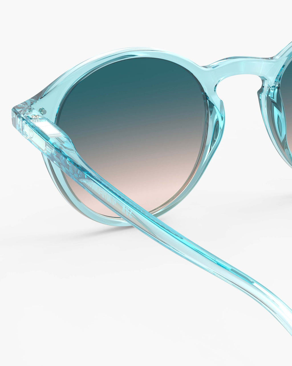VUE 4 - Interior ZOOM - Headband View - JPG