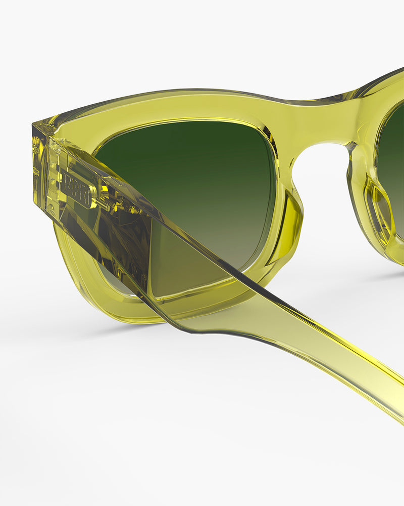 VUE 4 - Interior ZOOM - Headband View - JPG