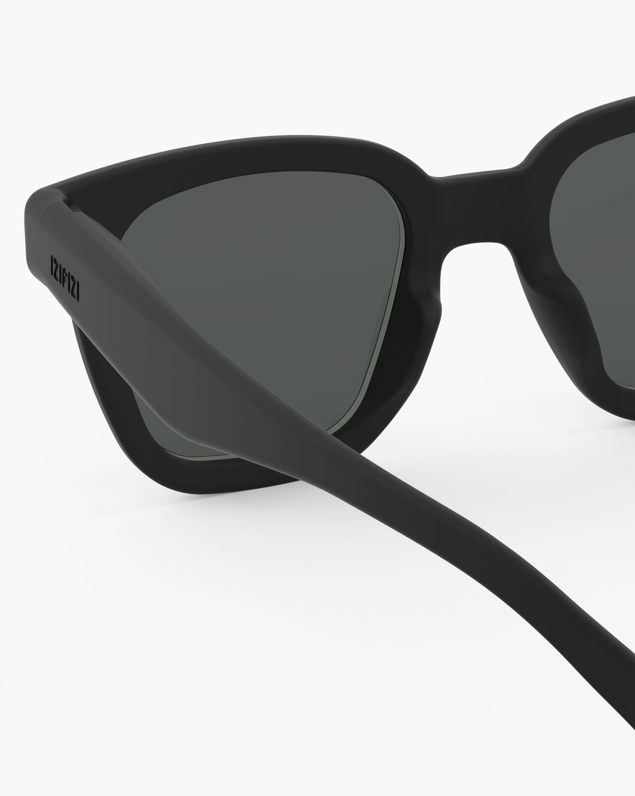 VUE 4 - Interior ZOOM - Headband View - JPG