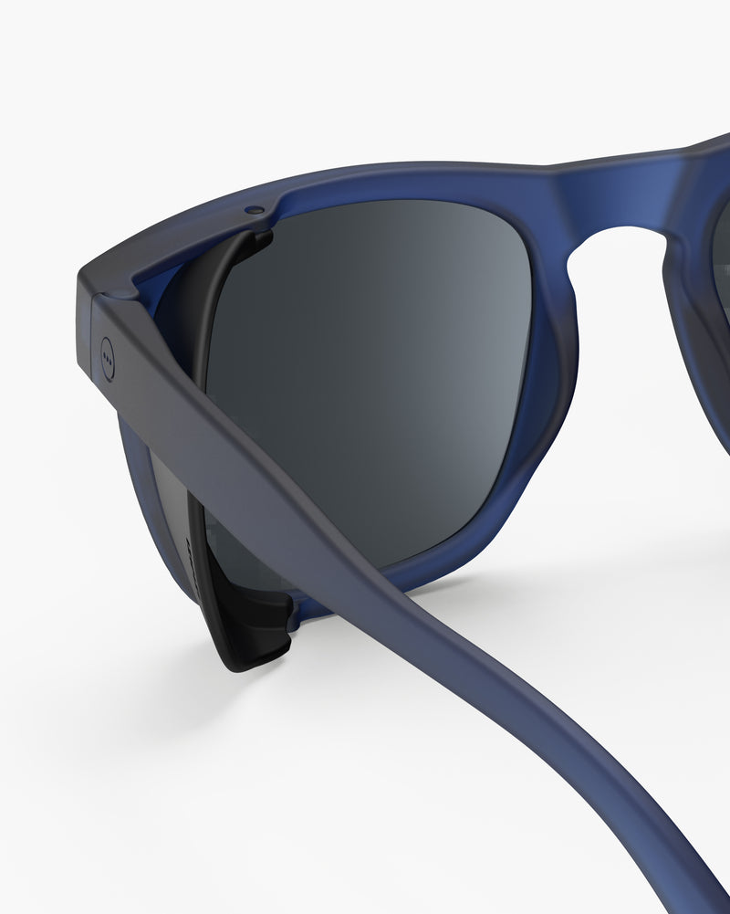 VUE 4 - Interior ZOOM - Headband View - JPG