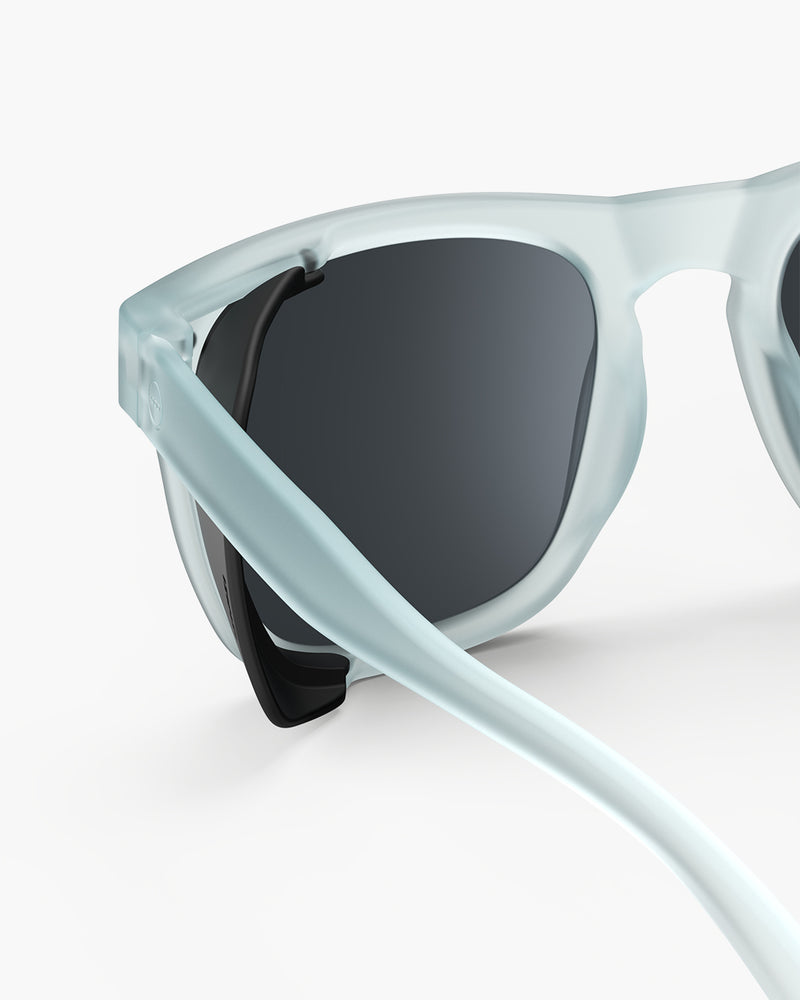 VUE 4 - Interior ZOOM - Headband View - JPG