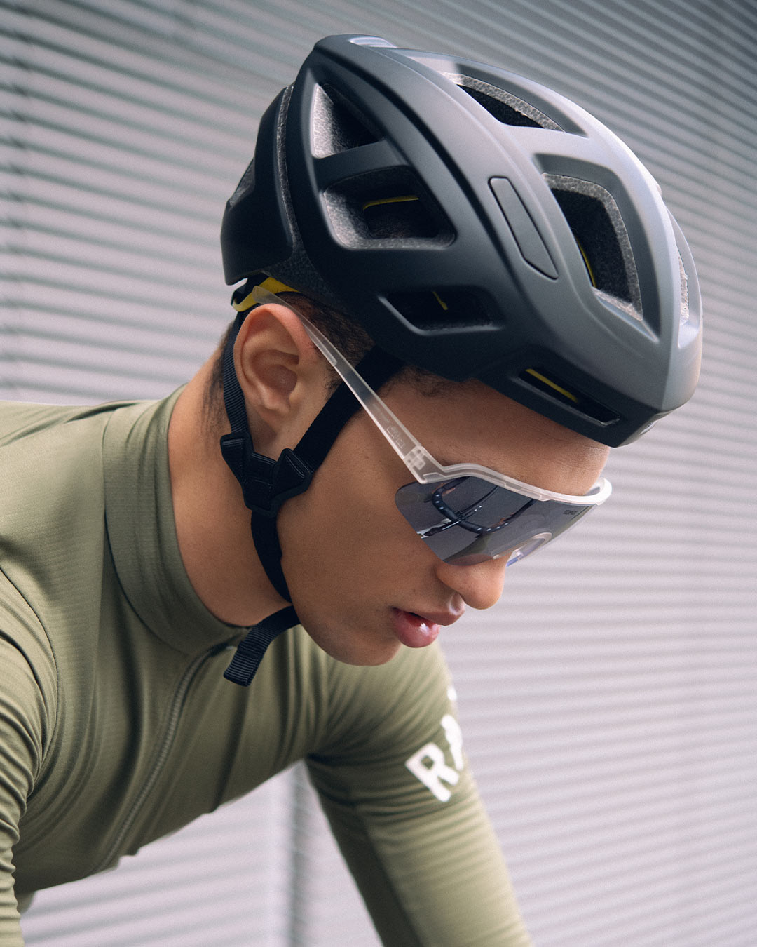 Trendy ACTIVE glasses #FLASH Crystal - Izipizi
