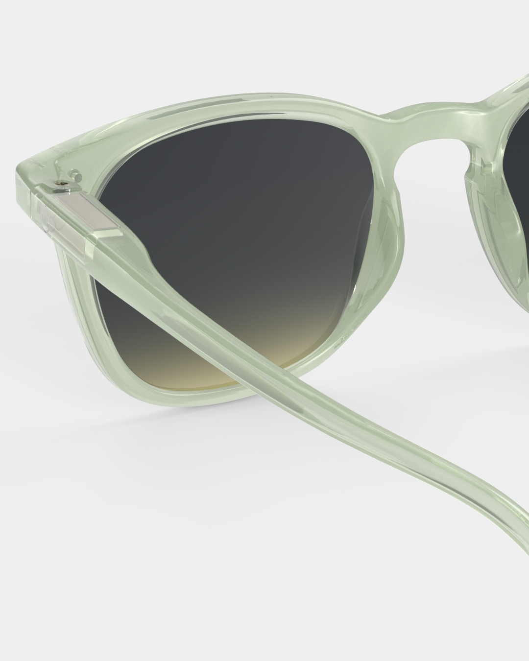 Trendy JUNIOR SUN glasses #e Quiet Green Trapeze - Izipizi