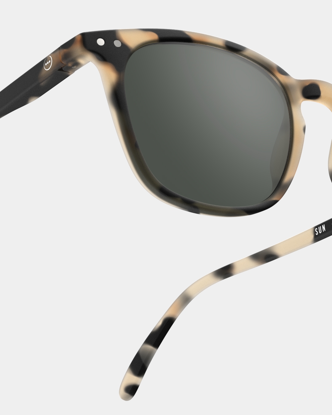 Trendy SUN glasses #E Light Tortoise Trapeze - Izipizi