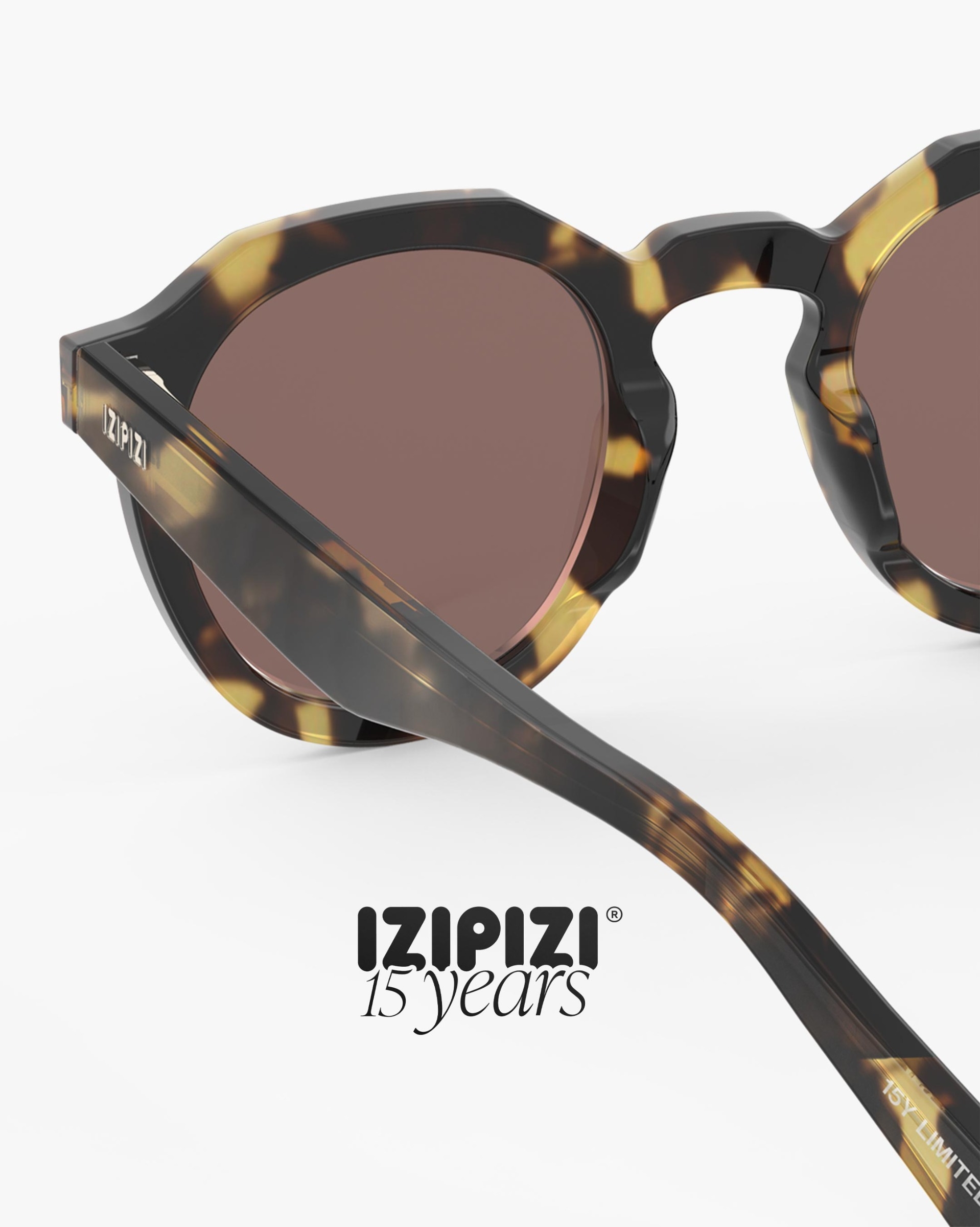 Trendy SUN glasses #ECHO Sepia Glow Pantos - Izipizi