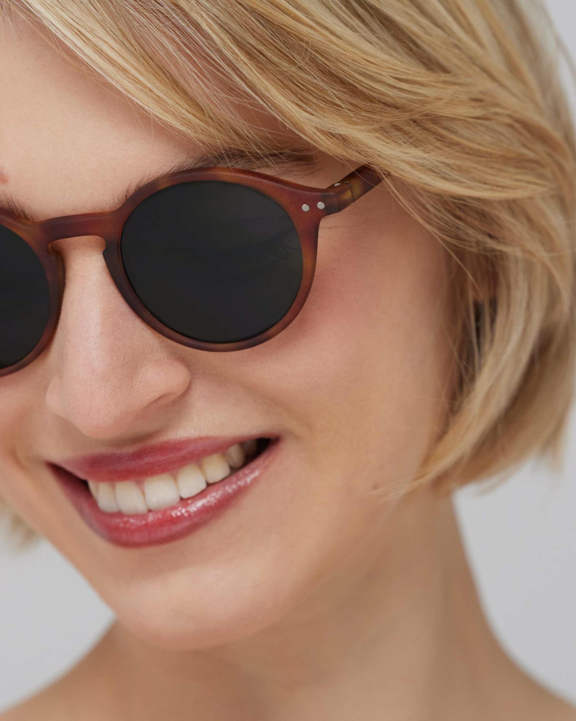 Lunette #D Havane Pantos Marron à la mode - Izipizi