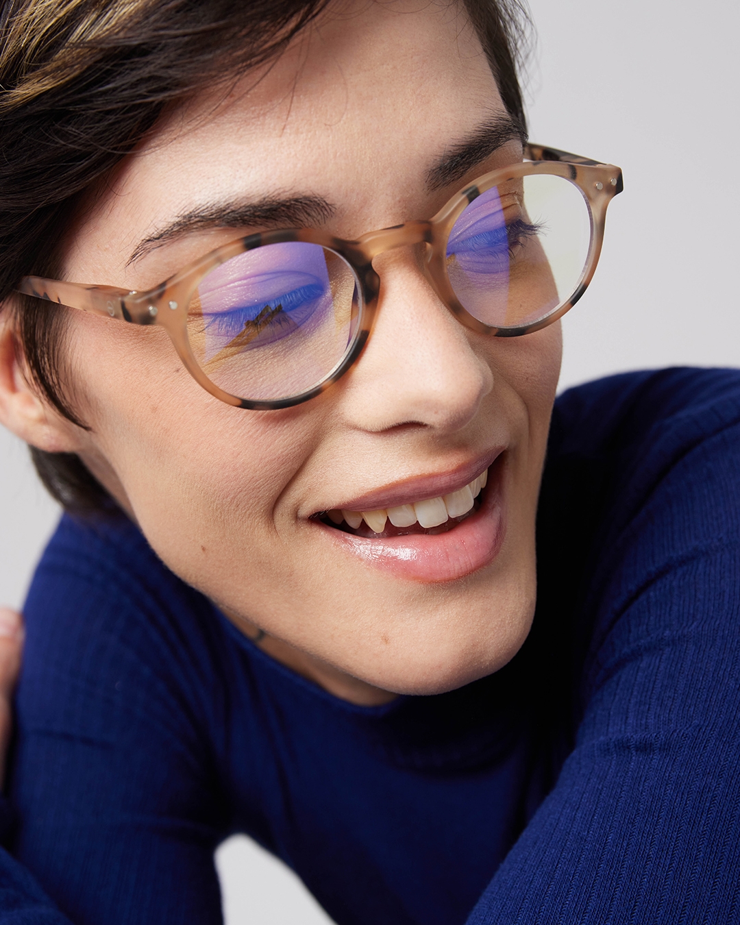 Lunette #D Light Tortoise Pantos Multicolore et motifs à la mode - Izipizi